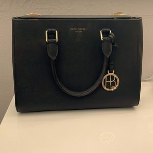 Henri Bendel purse